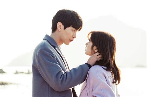 Selain gambar desain dengan kualitas hd, teks kata kata cinta romantis tersebut juga kami sertakan. Ini Yang Ada Di Pikiran Cowok Tentang Ciuman Pas Pacaran ...