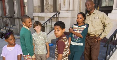 Everybody Hates Chris Season 1 Watch Episodes Streaming Online