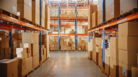 Differences Between Wholesale Retail And Manufacturing A Complete Guide