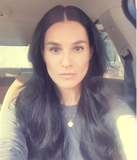 Марія олександрівна єфросініна), better known as masha efrosinina (born 25 may 1979 in kerch), is a ukrainian television host. Маша Ефросинина на коленях просила сына отпустить ее на ОМКФ 2016 - Звезды и знаменитости шоу ...