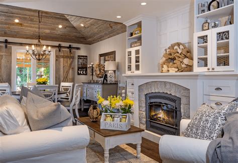 Living room in country style. 20+ Farmhouse Style Living Rooms