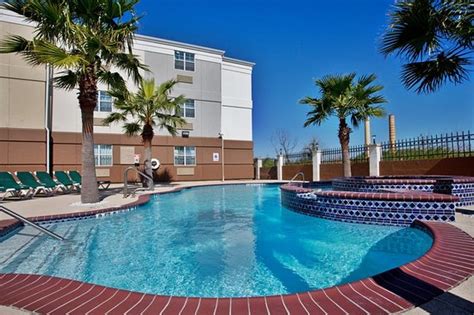 Swimming Pool Picture Of Candlewood Suites Galveston Galveston