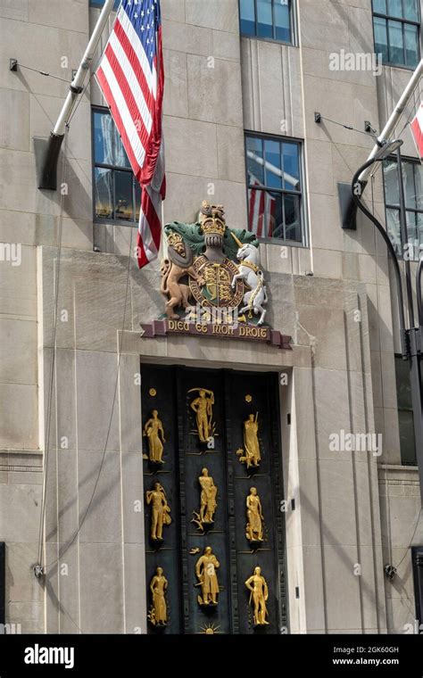 Rockefeller Center British Empire Building 620 Fifth Avenue Nyc Stock