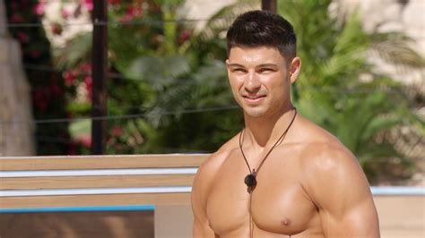 Anton Is Least Popular Love Island Lad And Most Likely To Be Dumped