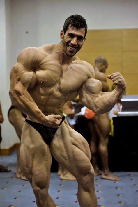 Morphs And Muscles 142 Truly Ripped