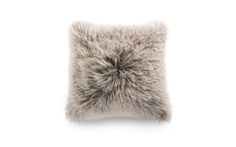 Coussin Ali Fur Slides Throw Pillows Fur