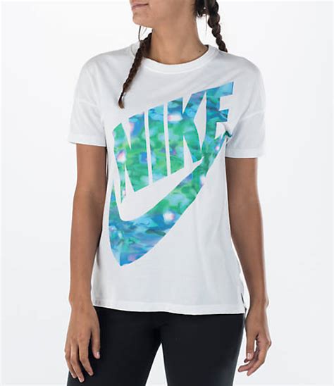 Womens Nike Signal Graphic T Shirt Finish Line