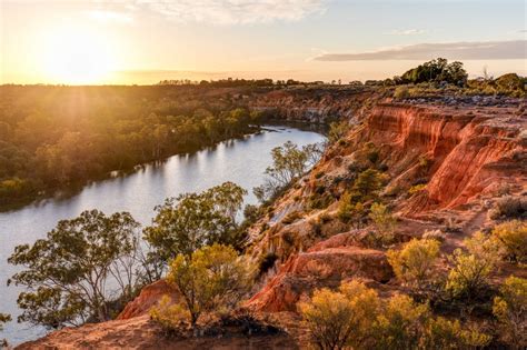 Most of australia gets monday off, except wa and qld. Road trip along the mighty Murray River - Tourism Australia