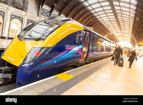 Modern Trains Hi Res Stock Photography And Images Alamy