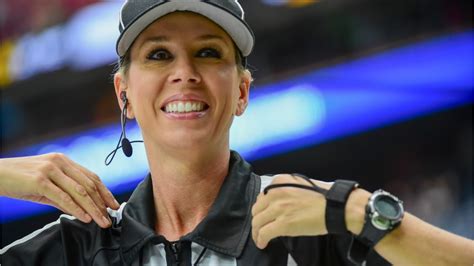 Sarah Thomas To Make Nfl History By Being First Female To Officiate