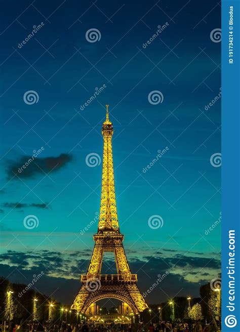 Eiffel Tower At Sunset In Paris Editorial Stock Image Image Of