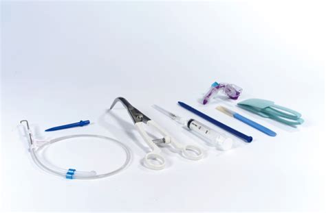 Kit Con Pinza Para Traqueostomía Tacklen Medical Technology