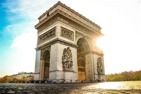 8 Unforgettable Reasons To Visit Paris