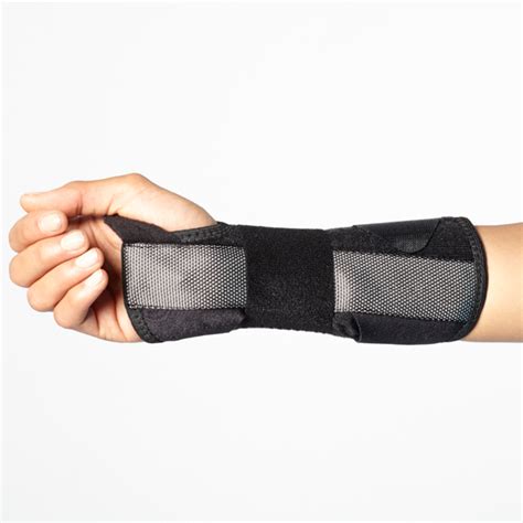 Dp3™ Cock Up Wrist Brace Rehab Products