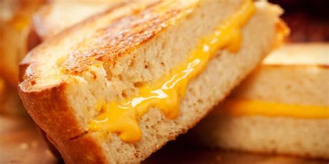 How To Make The Perfect Grilled Cheese In 5 Easy Steps Instacart