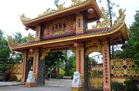 Mỹ tho chia địa bàn thành phố làm 3 khu vực, cụ thể: Đi Mỹ Tho - Tiền Giang ghé thăm chùa Bửu Lâm