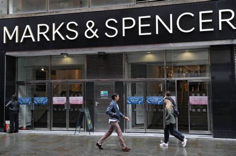 Marks And Spencer Stores Closing Poor Sales Drive Closures City