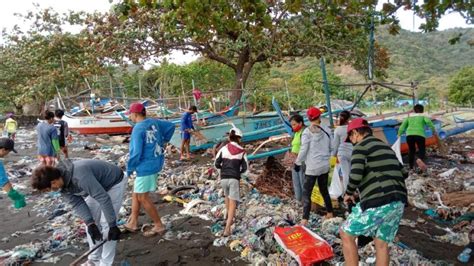Coastal Cleanup Drive Held In Batangas The Manila Times