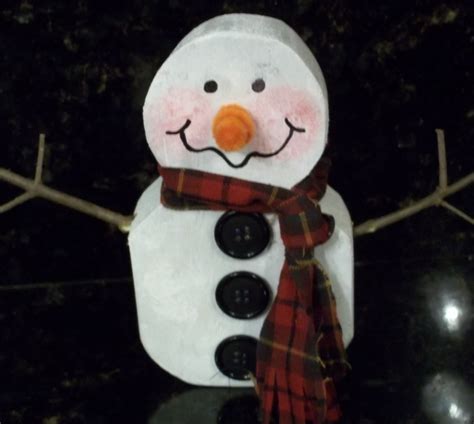 SNOWMAN From an Old 2x4: Recycle Crafting : 8 Steps (with Pictures) - Instructables