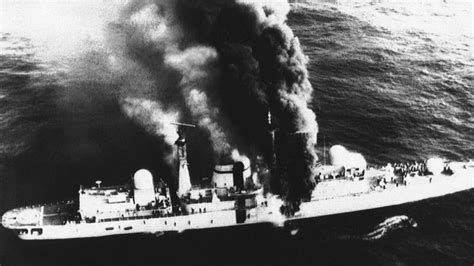 malvinas el sorprendente ataque al sheffield el primer buque inglés hundido en combate después