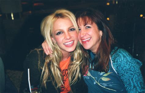 Britney Spears Media The Largest Media Content To Download Framing