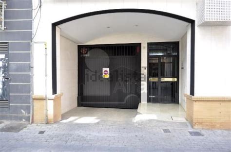 Está situado en huelva capital.la vivienda se distribuye. Alquiler de piso en Centro (Huelva)| tucasa.com