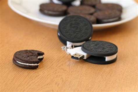 Very Cute Novelty Oreo Biscuit T Flash Pen Drive Storage Memory