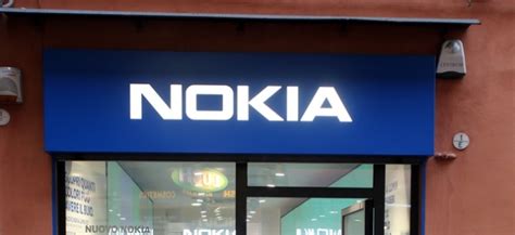 New nokia 2720 flip phone 4g gray,black,red hands on 2020 review and unboxing. Nokia-Aktie springt an: Nokia übertrifft Erwartungen | 25 ...