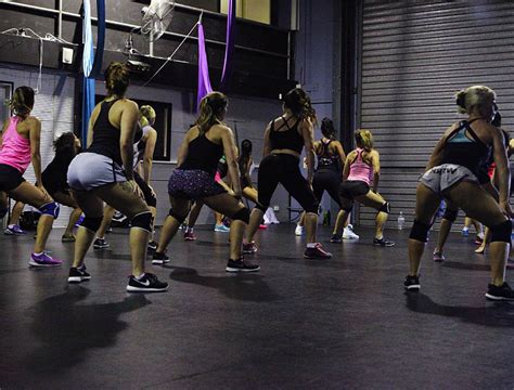 Why Twerking Is The Ultimate Full Body Workout Amodrn