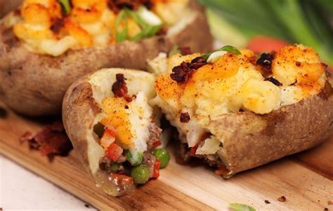 Giving a new meaning to mash! Shepherd's pie potato skins recipe | Potato skins, Potatoe skins recipe, Food recipes