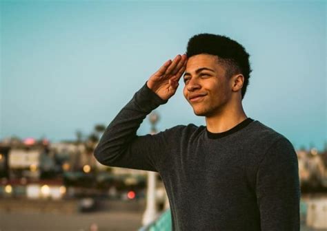 Who Is TSM Myth, Why Do Fans Think He Is Gay and Who Is His Girlfriend?