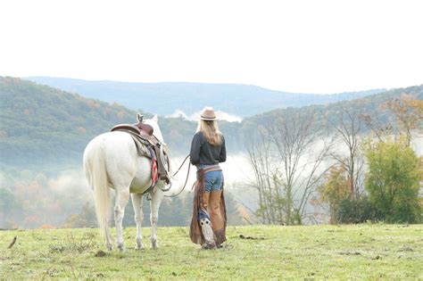 Desdelan Photography Cowgirl Up Ranch Photoshoot