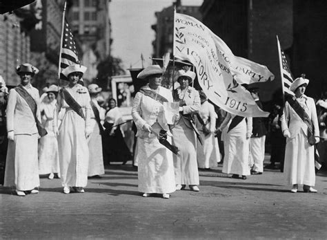 Le Suffragette E Lemancipazione Femminile Studentiit