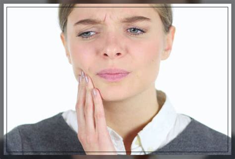 Gum Boil Causes Symptoms And Treatment Dentistahmed