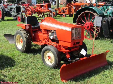 Allis Chalmers 620 Tractor Photos Information