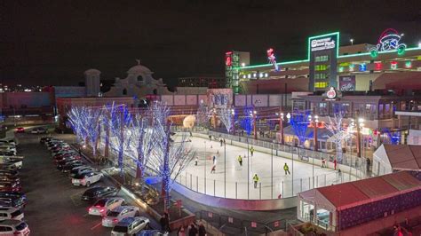 The Extraordinary Chicago Wolves Open Air Ice Rink Has Returned To