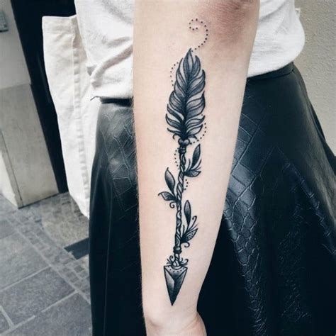 There are many elements of the design that are appealing. 20+ Beautiful Arrow Tattoos | Free & Premium Templates
