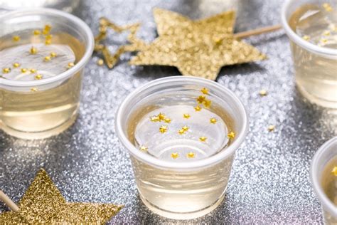Check spelling or type a new query. 11 clever Oscar party ideas that deserve awards of their own!