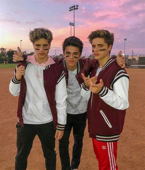 Brent Rivera With His Friend Martinez Twins Martenez Twins Siblings