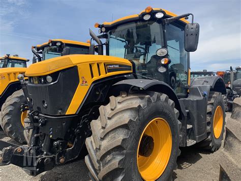 2016 Jcb Fastrac 4220 For Sale In Montmagny Quebec Canada Marketbook