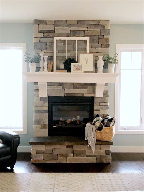 Overwhelmed by decorating your mantel & hearth? Farmhouse Mantel Decor - Valley + Birch | Farmhouse mantel ...