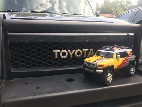 I’d argue this makes top 10 best garage sale finds of all time. : r