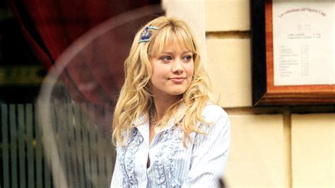 Hilary Duff Wants The “lizzie Mcguire” Reboot To Move To Hulu Teen Vogue