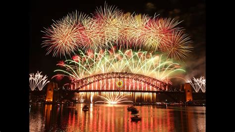 Selection committees were originally based in melbourne then later in canberra. Sydney Fireworks 2015 NYE highlights - ABC - YouTube