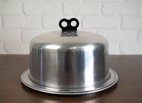 Vintage Regal Ware Aluminum Metal Cake Carrier Cake Saver Etsy