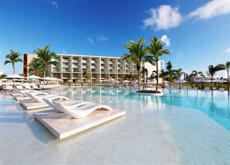 Grand Palladium Costa Mujeres Resort And Spa Cancun Mexico Bridalguide