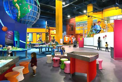20 Indoor Playgrounds And Spaces For Kids In Atlanta Mommy Poppins