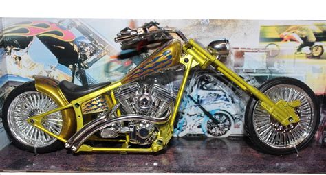 New Ray Custom Gold Chopper 112 Scale Plastic Model Motorcycle Die