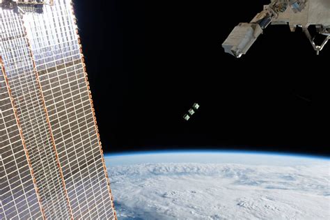 Can You See Satellites From Iss If You Look Out The Window At The Right