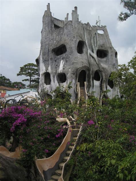 Crazy House Crazy Houses Unusual Homes Amazing Buildings
